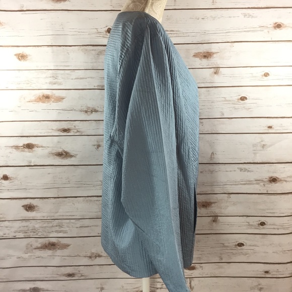 Eileen Fisher | Silk Quilted Button Jacket - Picture 3 of 7